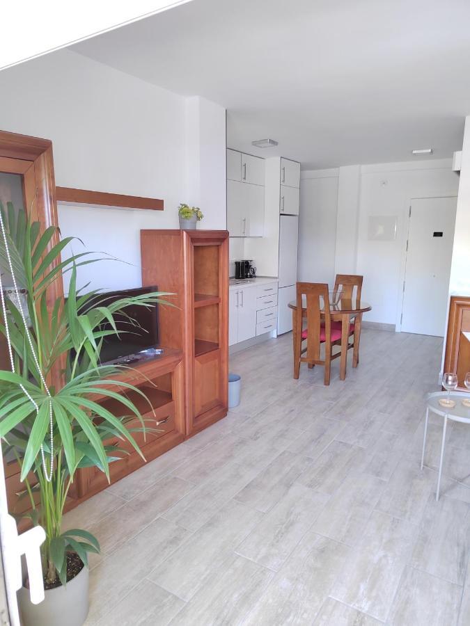 Tantulia Crissol 405 Apto 1 Hab Arona  Bagian luar foto