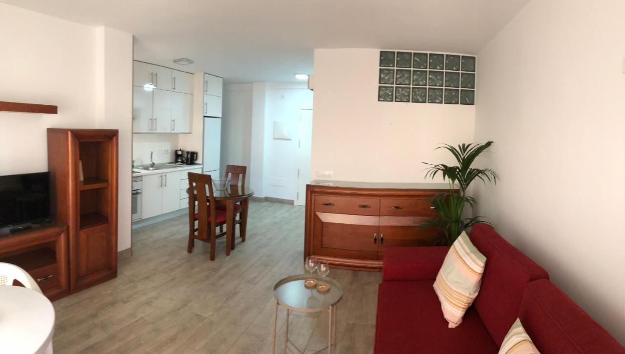 Tantulia Crissol 405 Apto 1 Hab Arona  Bagian luar foto