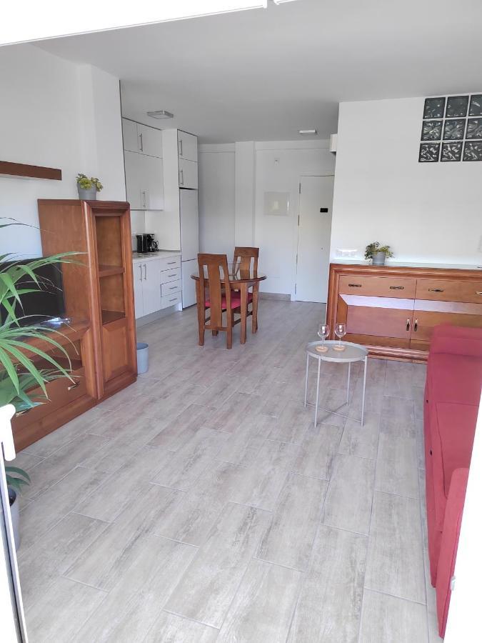 Tantulia Crissol 405 Apto 1 Hab Arona  Bagian luar foto